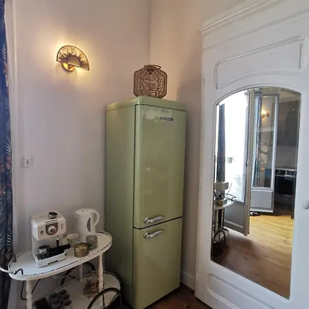 Riviera Palace Face Apartman *