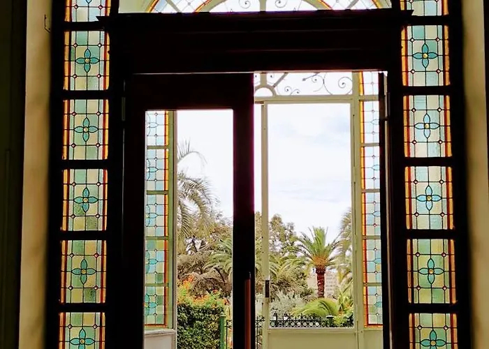 Riviera Palace Face דירה *